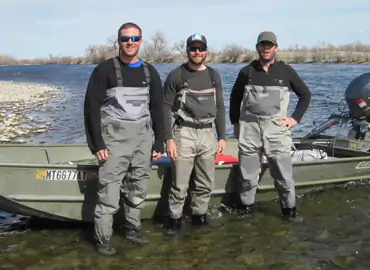 Brad Kastner teaching Sweetwater Guide School students in Montana